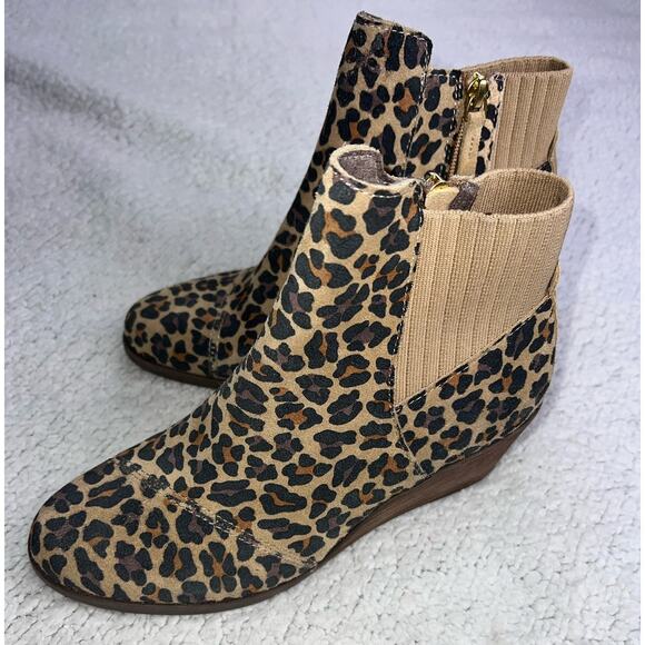 TOMS Sadie Leopard-Cheetah Round Toe Bootie Casual Boots Ankle Mid Heel - sz 7.5 - Picture 2 of 12